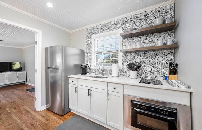Private 1BR Cottage In Downtown Historic Norcross - Foto 1