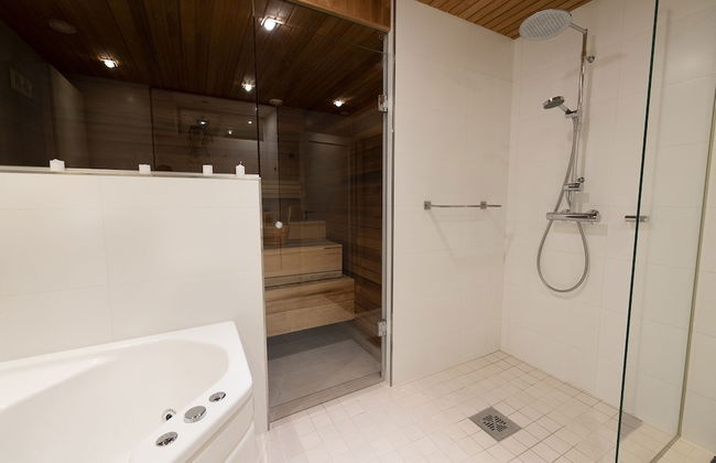 2ndhomes Unique 2-Story Home with Spa - Foto 19