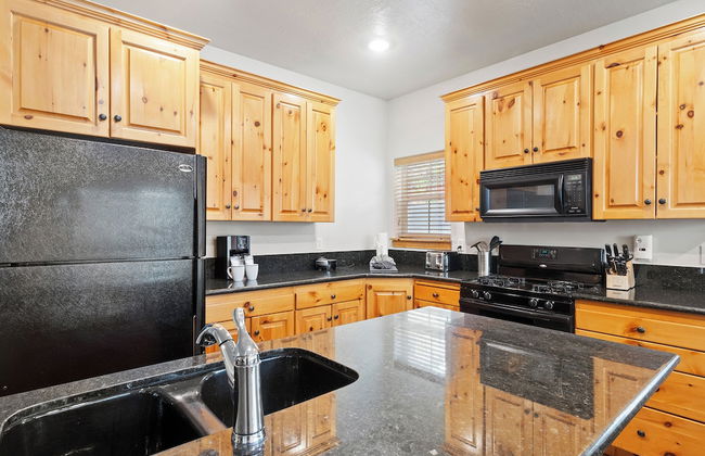 Bear Hollow Village by All Seasons Resort Lodging - Foto 52