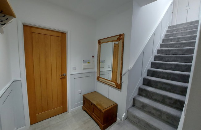 Meadow View Apartments are 2 and 3 bedroomed with private parking - Foto 45