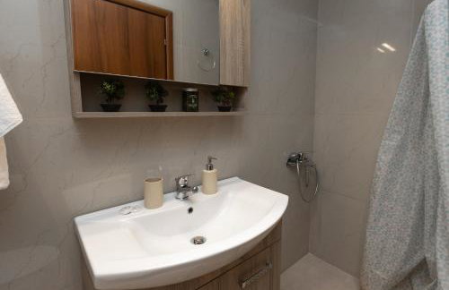 Le Alex, Bright & Modern Escape near CityCenter - Foto 13