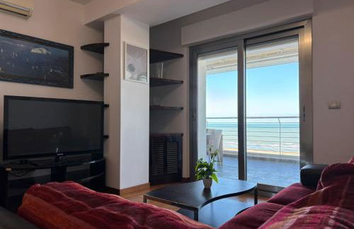 RIVIERA PALACE - TRILO SEA FRONT- Premium Villas - Foto 9