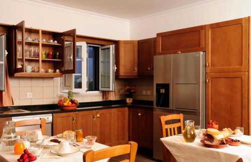 Corvos e Cadavais - Foto 2