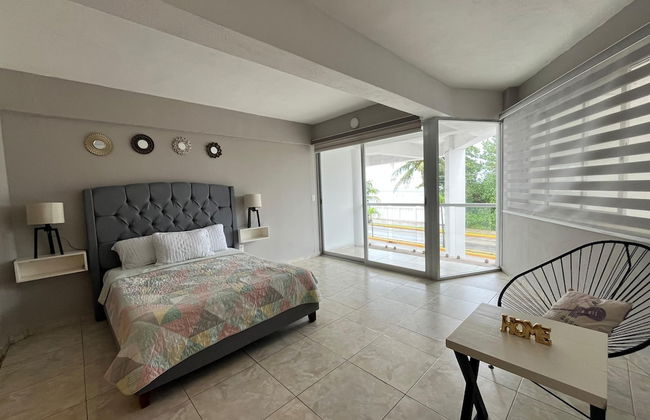 Spacious oceanfront loft # A1 - Photo 4