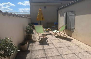 Appartement chaleureux avec jacuzzi-Terrasses rooftop-Rafraîchisseur-Parking-wifi - Foto 26