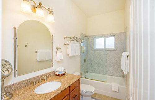 Seagull by OceanviewHotTubs Oceanfront Tesla chrging Shelter Cove - Foto 25