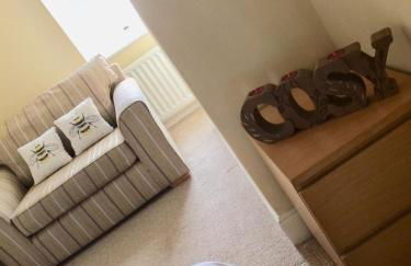 Woolly Hill House - Beautiful Townhouse in the Heart of Wooler - Photo 8