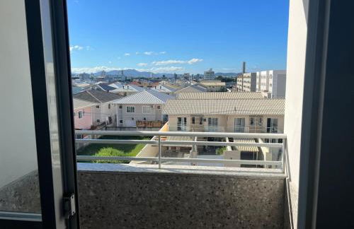 Lindo apartamento completo e com garagem coberta - Foto 14