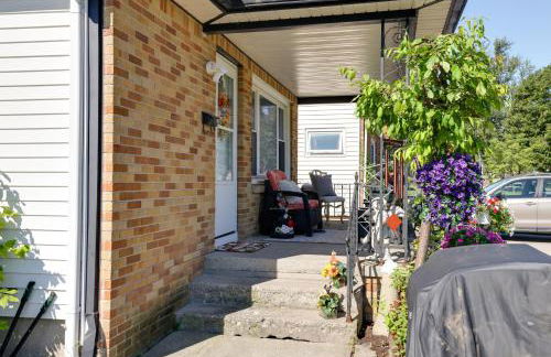 Large Private Yard Home 14 Mi to Niagara Falls! - Foto 23