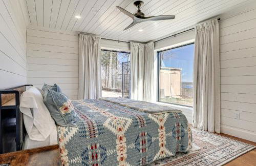 Scenic Overlook - Luxe Greers Ferry Hideaway! - Foto 18