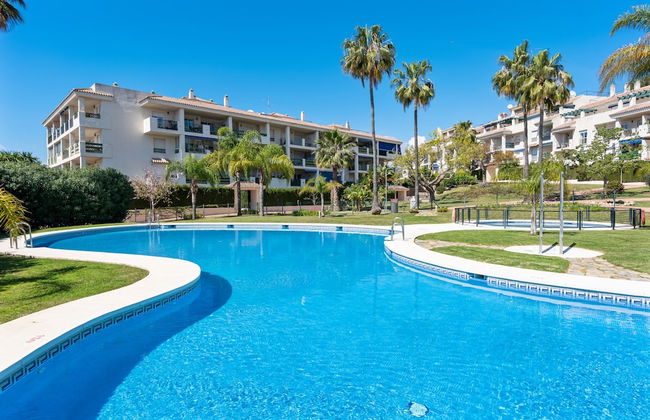 Sunny Getaway With Pool in Marbella - Ref M54 - Foto 29
