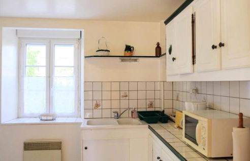 4 Bedroom Pet Friendly Home In Portbail - Photo 15