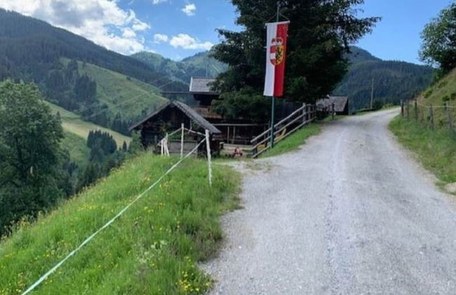 Spacious Villa near Lake in Goldegg - Photo 25