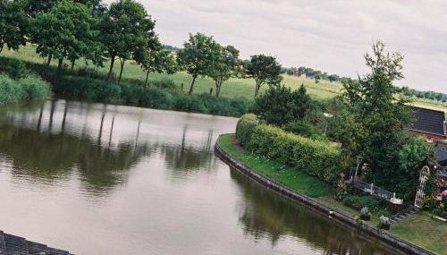 Apartment direkt am Kanal by Interhome - Foto 3