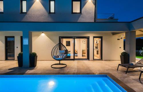 Villa Nobu - Photo 36