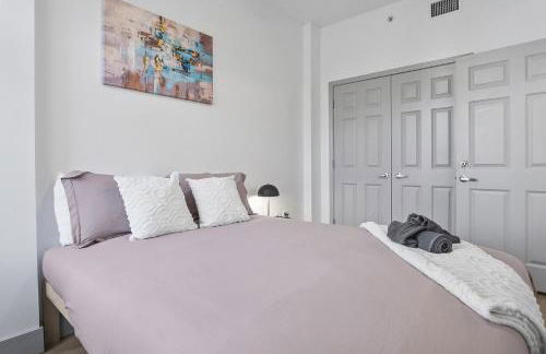 Cozy Urban Getaway - Free Parking, Gym, Stadium - Foto 30