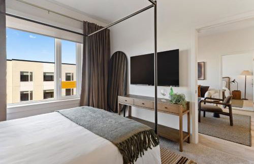 Hyatus Luxury Residences Boston Everett Premier Collection - Photo 42