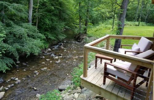 Log Cabin on the River - Foto 10