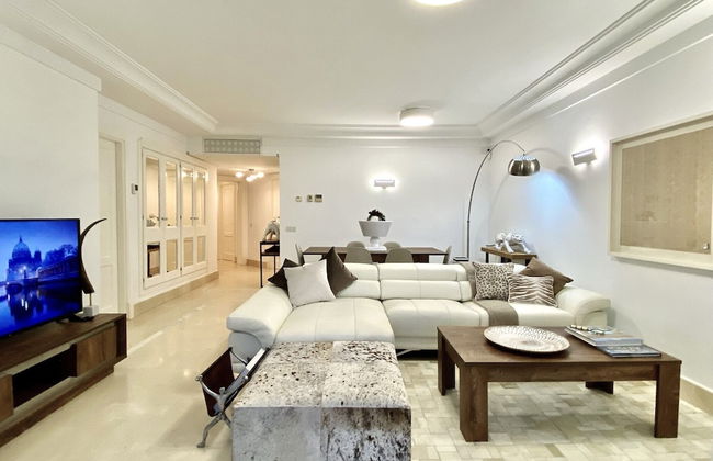 YOLO Spaces - Sotogrande Marina Luxury Apartment - Foto 21