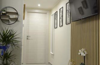 Green and Blue Apartment - Metro C, Free Parking and Wifi - Foto 30