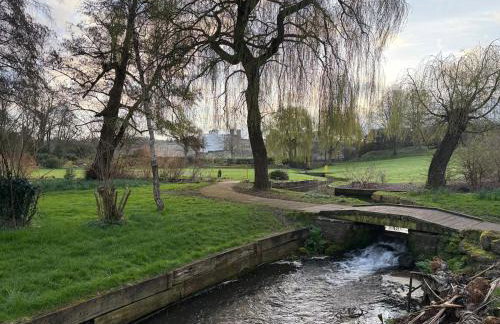 Little Vine Cottage in the grounds of Leeds Castle - Foto 23