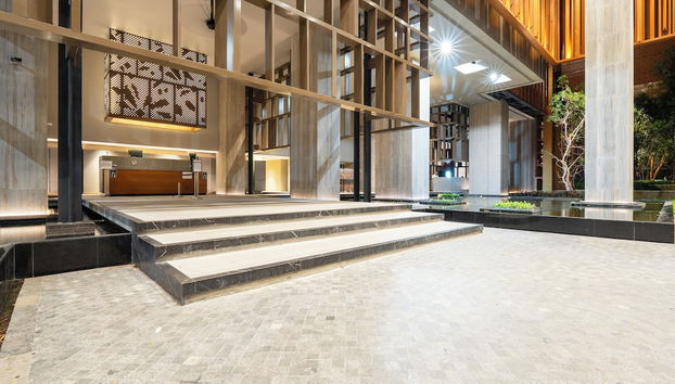 Harmony Luxury Suites At Lucentia BBCC - Foto 4, Recepción