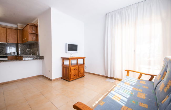 GoCosta Apartment Pins i Mar - Photo 11