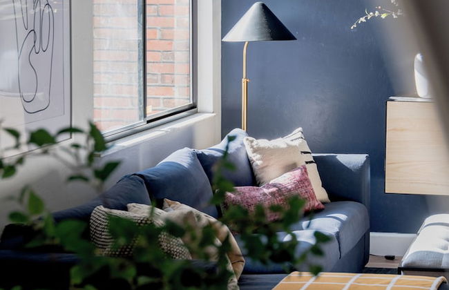 Quiet Convenient and Modern Haven - Photo 21