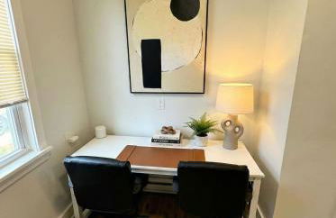 Modern Cozy Unit With King Bed - Foto 8