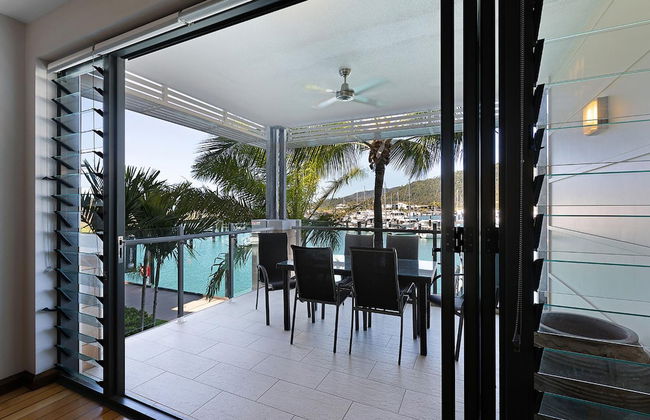 The Boathouse Apartments - Photo 15