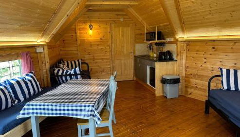 Holly Tree Glamping Cabins - Foto 4, minibar