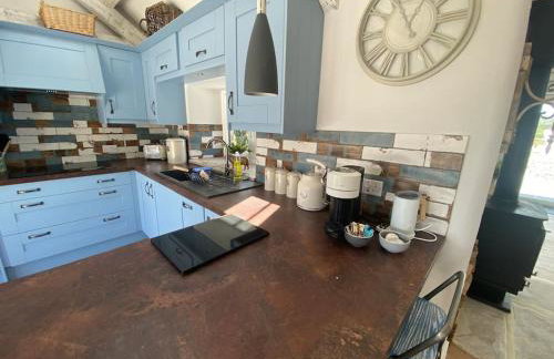 The Cow Stalls - Stunning Farmhouse with Wonderful Views and Garden - Close to Corfe Castle - Foto 10