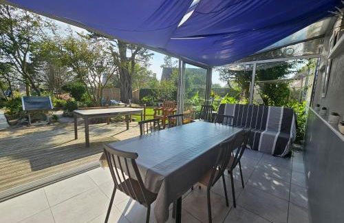 La Maison Du Soleil Couchant - avec jardin - à 250 m de la plage - Véranda - Foto 16