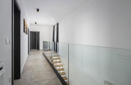 Villa de la Vie with Heated Swimming Pool - Foto 34