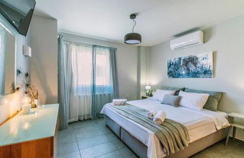 ARTica condo - Photo 58