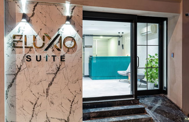 Eluxio Suite Hotel - Photo 72