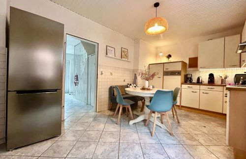 7 Schlafplätze Parkplatz, 5 Schlafräume, WLAN - Foto 6