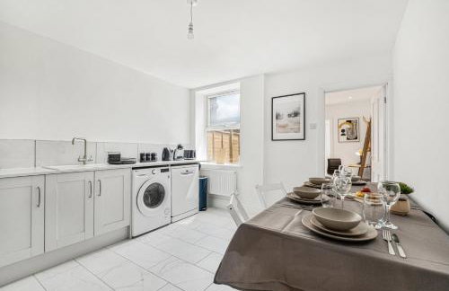 The Cedar - Free Parking, Netflix, Near M1, M69 - Foto 66