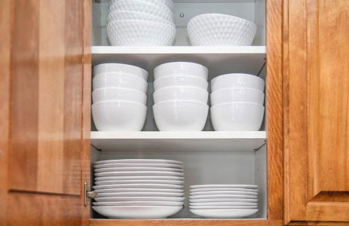 Stunning 5BR Villa Large Hot Tub & Scenic Yard - Foto 80