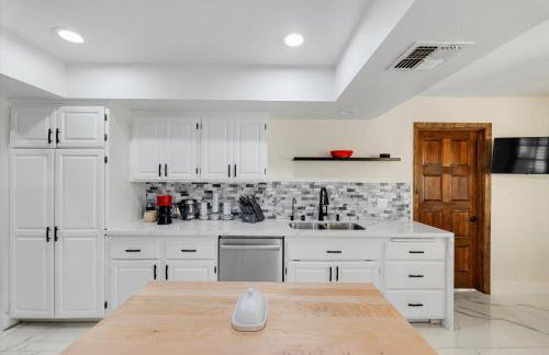 Ranch villa 1 level on half acre 8-min from Strip - Foto 7