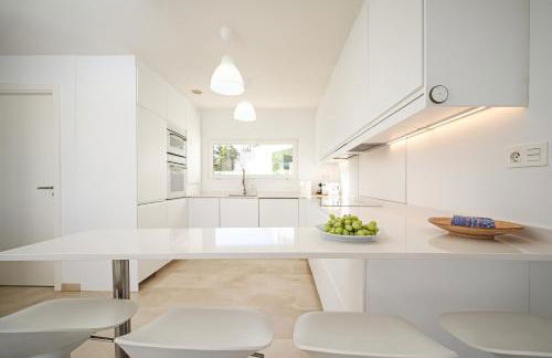 Nirvana - Luxury Villa with heated pool - Photo 10