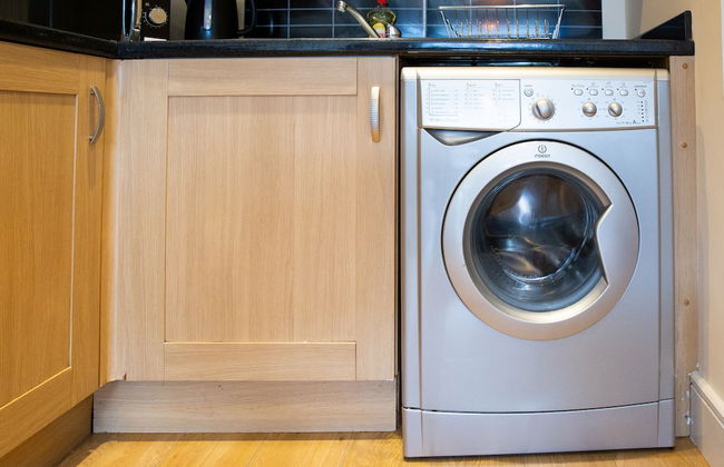 Velvet 1-bedroom Apartment With Balcony, Hoddesdon - Foto 42