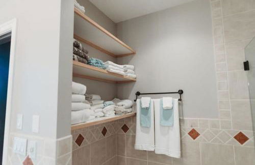 Large home on the Lake, Hot tub, Families, Groups - Foto 14