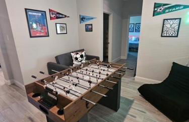 Sporty Spot - Hot Tub - Walk to AT&T Stadium - Foto 52