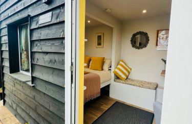 Unique Suffolk Cabin with Countryside Views - Foto 13