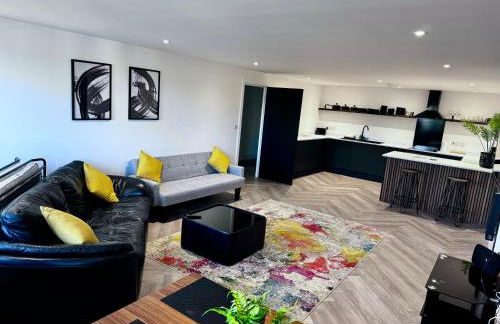 New 2 Bed Apartment in Royston High St - Foto 1