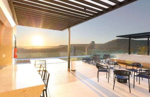 Estúdio Moderno no City House - Área de lazer com vista 360º e Piscina - Foto 24