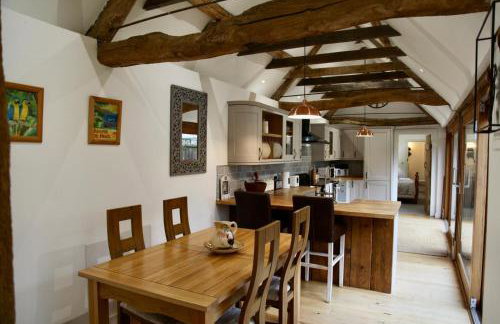 Cotswolds Grade II Listed Barn & underfloor heating - Foto 8
