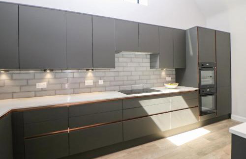 Langley Barn - Photo 12