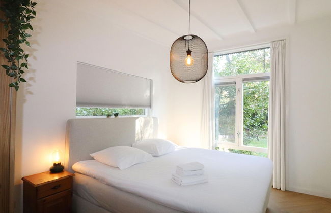 Tranquil Holiday Home in the Middle of Nature - Photo 4